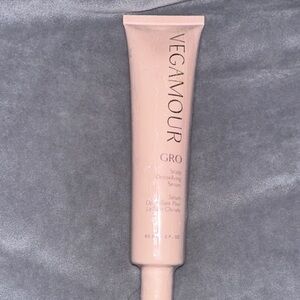 VEGAMOUR GRO Scalp Detoxifying Serum - Soft Pink